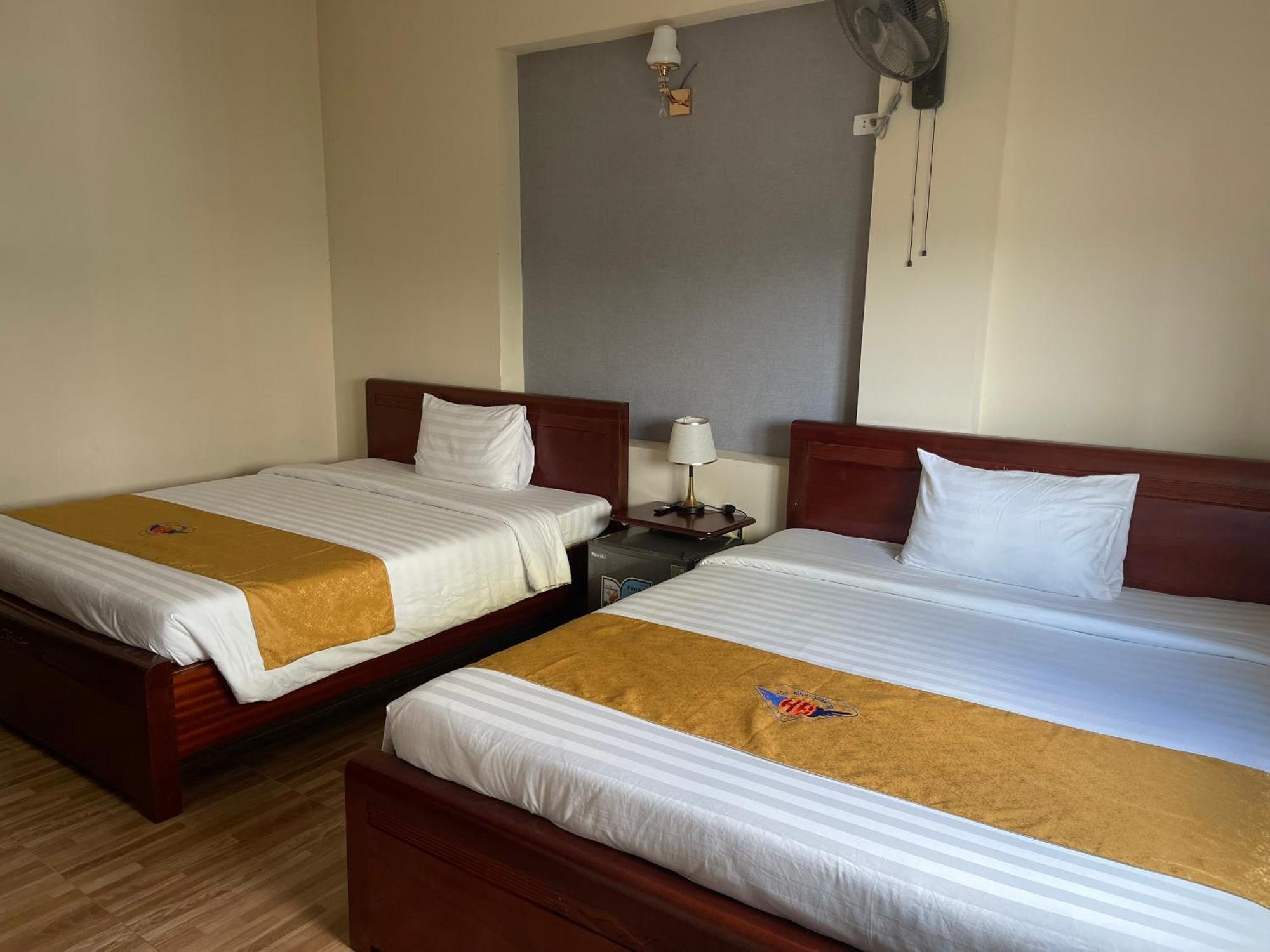 Khach San Hoa Binh Quang Tri Hotel Dong Ha Exterior photo