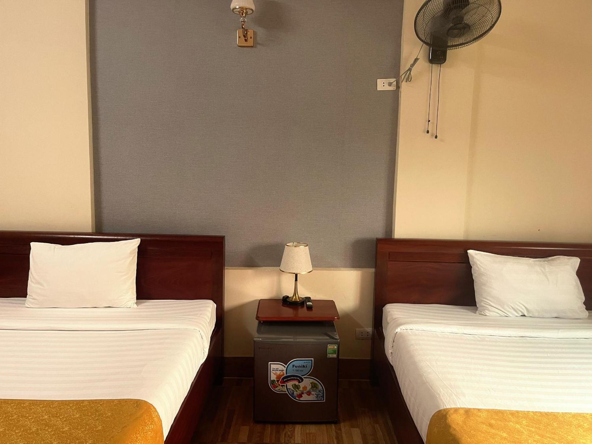 Khach San Hoa Binh Quang Tri Hotel Dong Ha Exterior photo